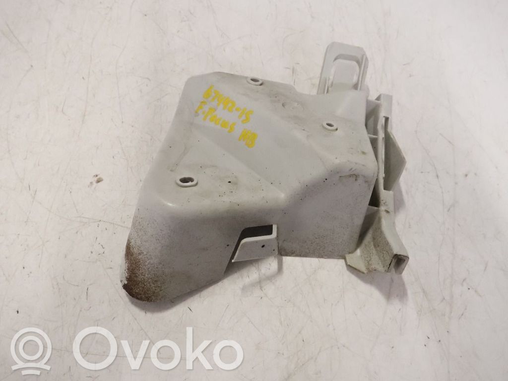 Rear bumper mounting bracket   1864641