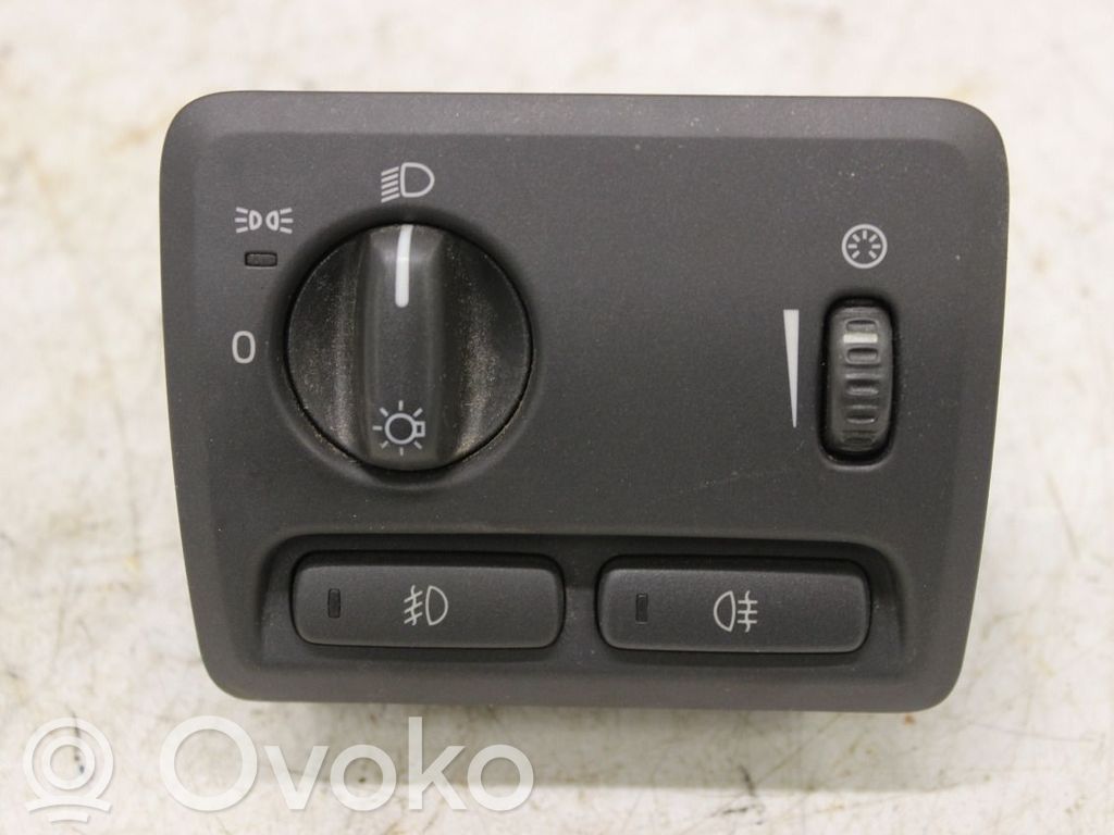 Volvo V70 Light switch 