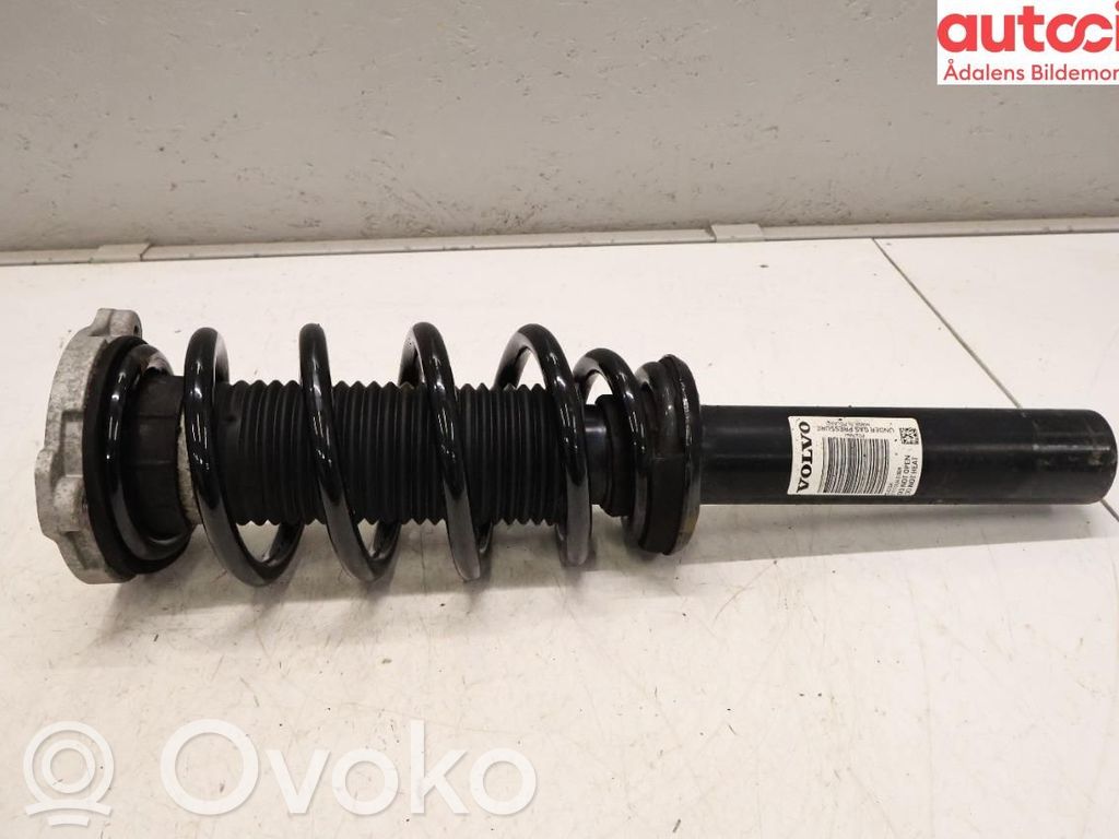 Volvo V90 Cross Country Ansamblu amortizor cu arc față 