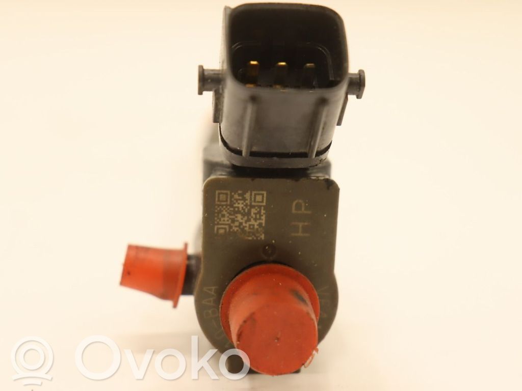 Volvo S90, V90 Injector combustibil 