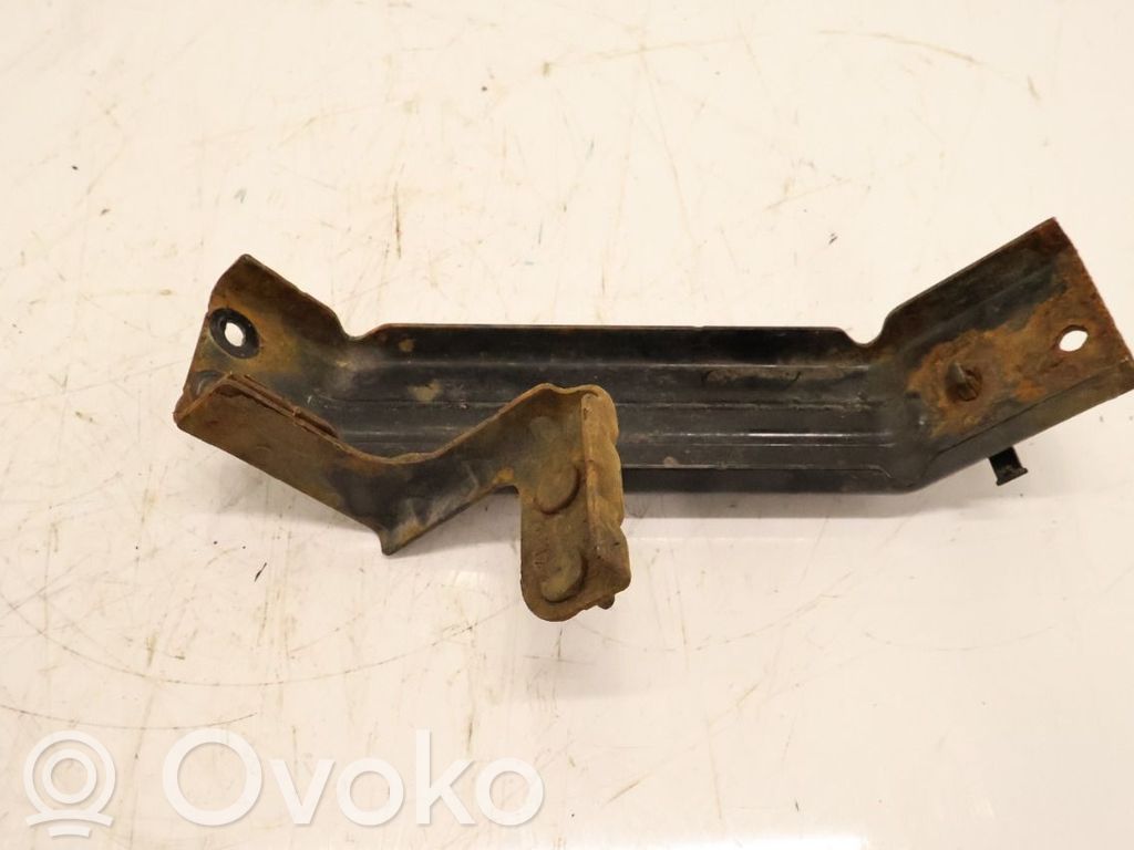 Panel mocowania chłodnicy   E622984V00