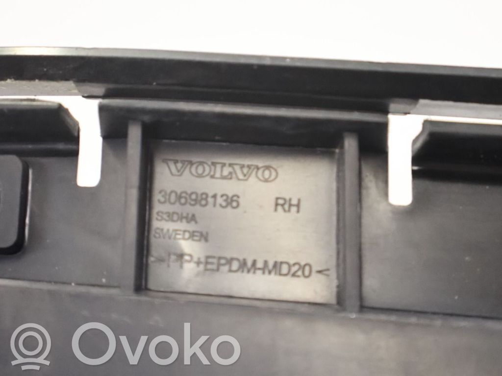 Volvo XC90 Staffa di rinforzo montaggio del paraurti posteriore