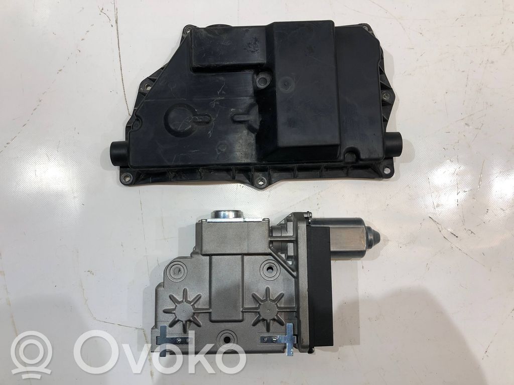Kita salono detalė   07062001