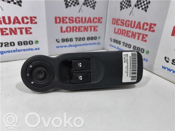 Interruptor del elevalunas eléctrico   8200277630