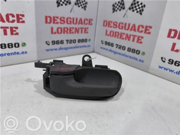 Manecilla interna puerta trasera   ABS7930