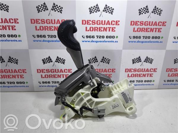 Honda Insight Gear shifter/selector 