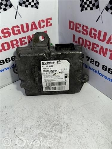 Unidad de control/módulo del Airbag   8200942209A,611136500