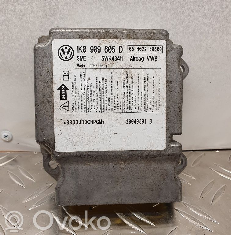 Volkswagen Golf V Airbag control unit/module 