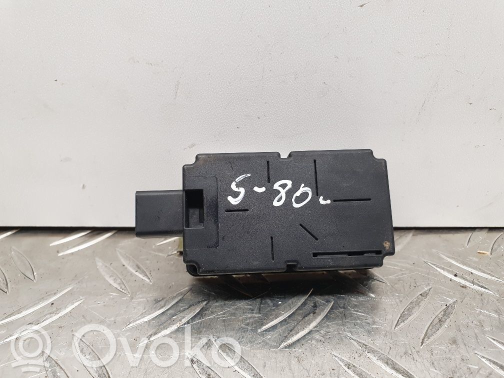 Door central lock control unit/module   31252988,31252988,31252988