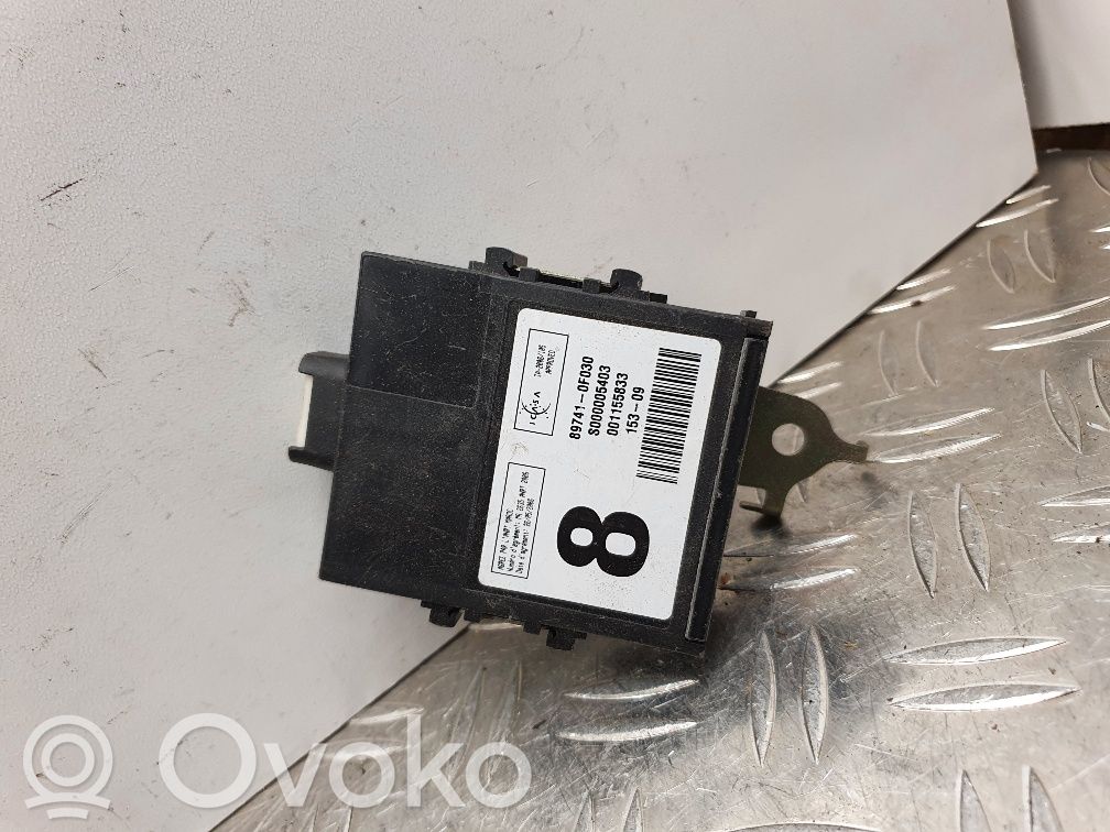 Toyota Corolla Verso AR10 Door control unit/module 
