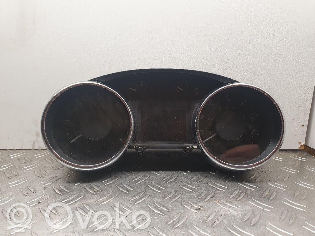Peugeot 3008 I Speedometer (instrument cluster) 