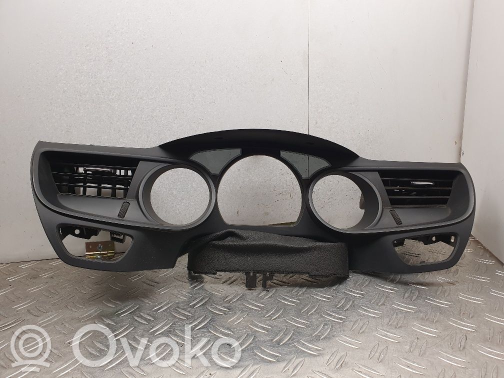 Citroen C5 Instrumentu paneļa dekoratīvā apdare 