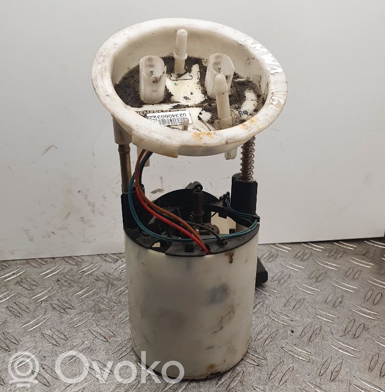 BMW 1 E81 E87 In-tank fuel pump 