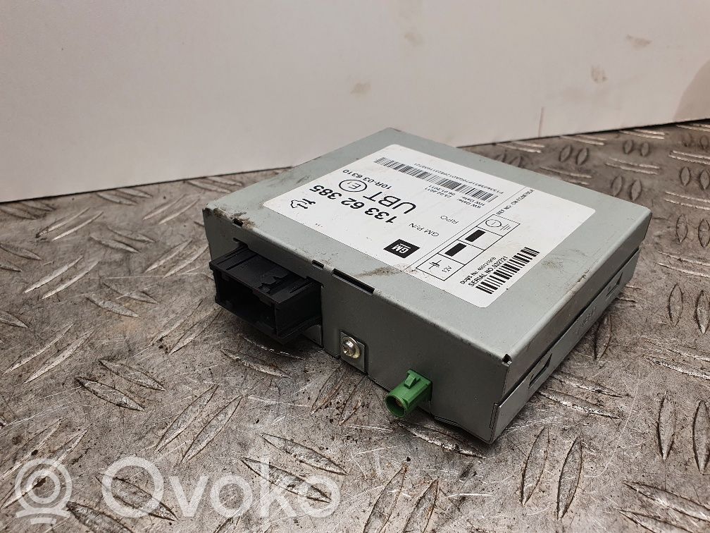 Opel Zafira C Antenna control unit 