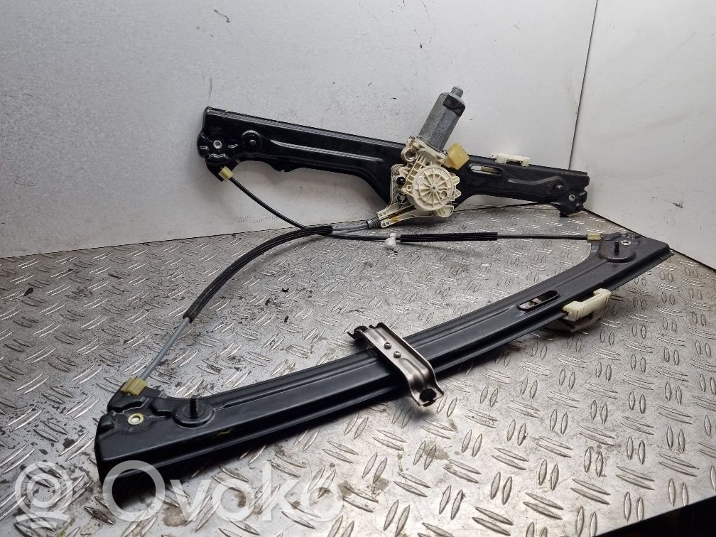BMW X5 E70 Front door window regulator with motor 