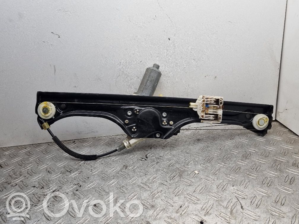 BMW X5 E70 Rear door window regulator with motor 
