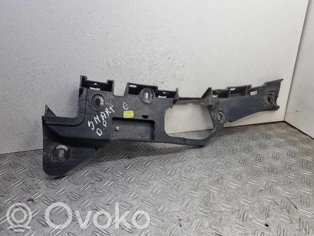 Smart ForTwo I Front bumper mounting bracket 