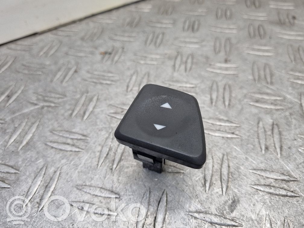 Fiat 500 Electric window control switch 