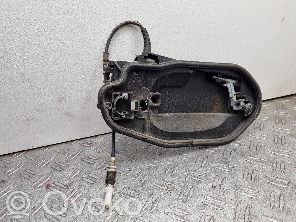 BMW X3 E83 Front door exterior handle/bracket 