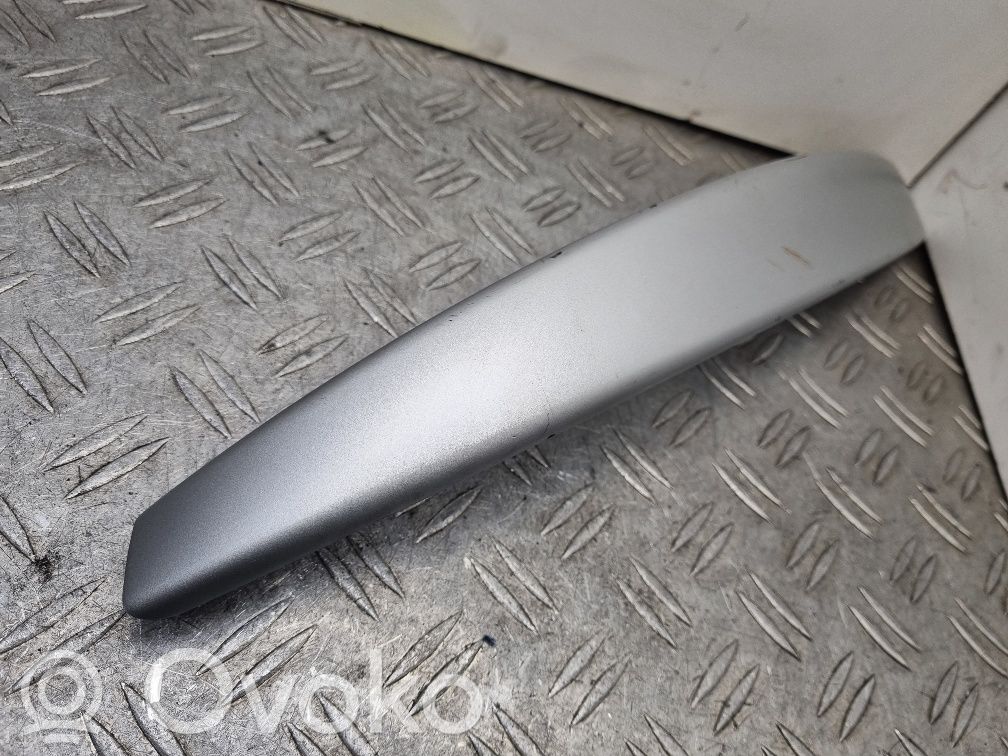 BMW X3 E83 Kita priekinių durų apdailos detalė 