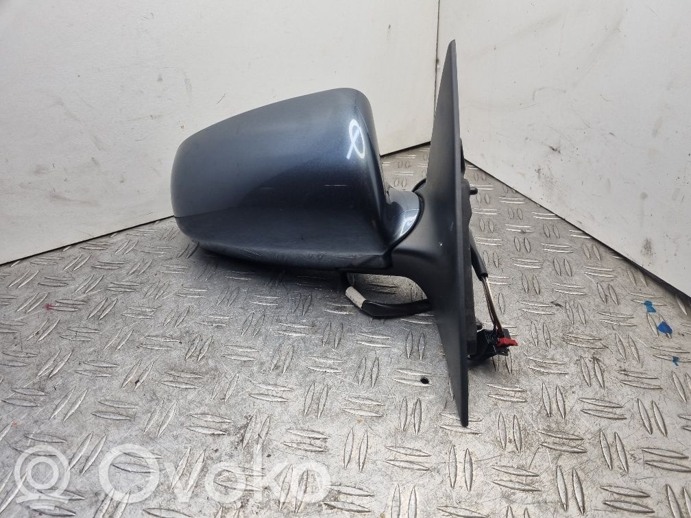 Audi A6 S6 C6 4F Front door electric wing mirror 