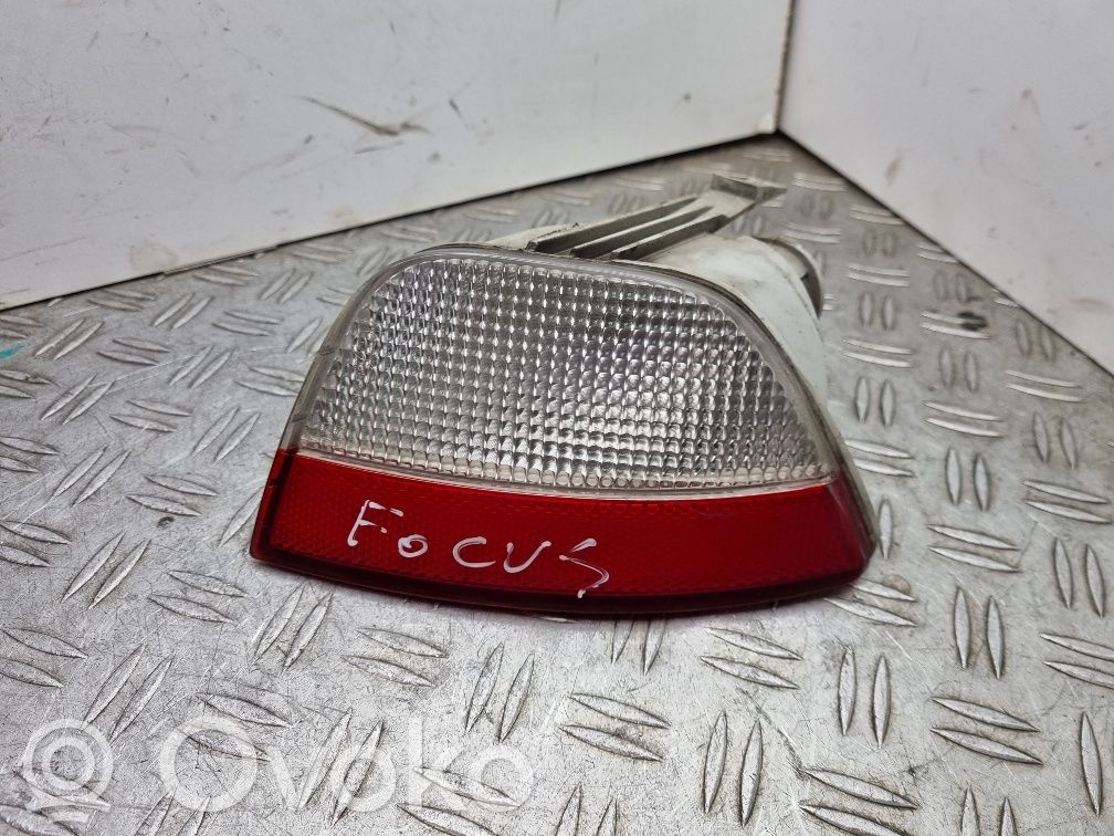 Ford Focus Rear bumper light 