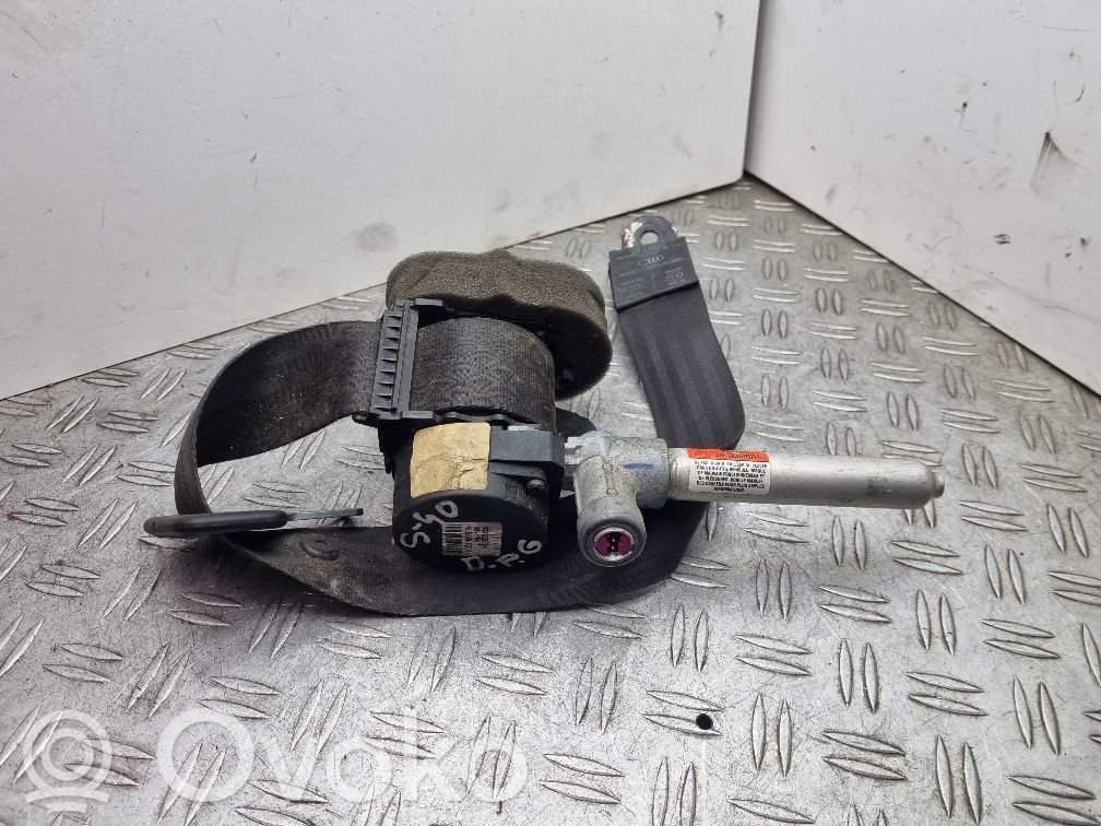 Volvo S40 Cinturón trasero 