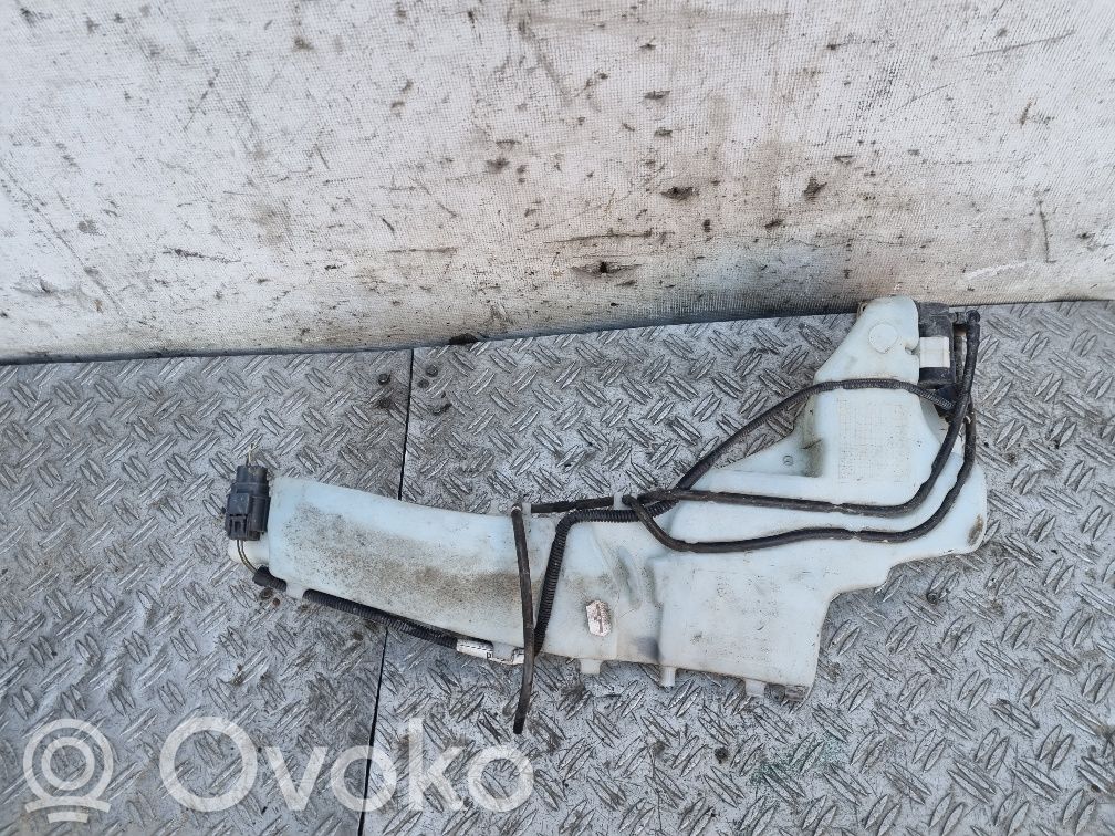Ford Focus Logu šķidruma tvertne 