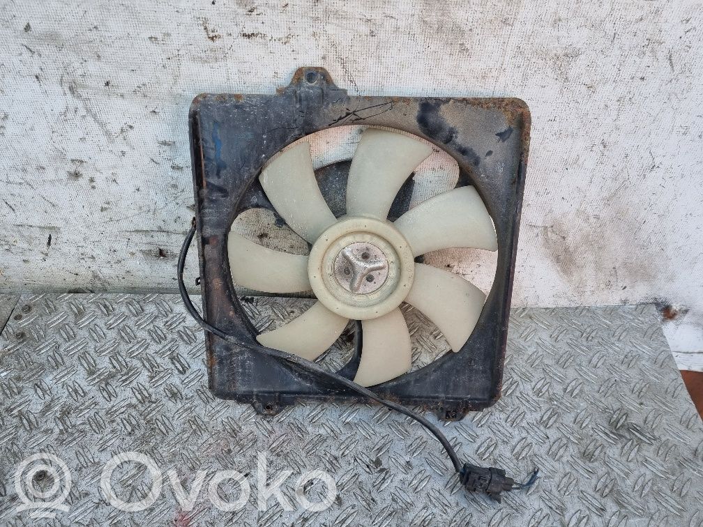 Toyota RAV 4 (XA20) Elektryczny wentylator chłodnicy 