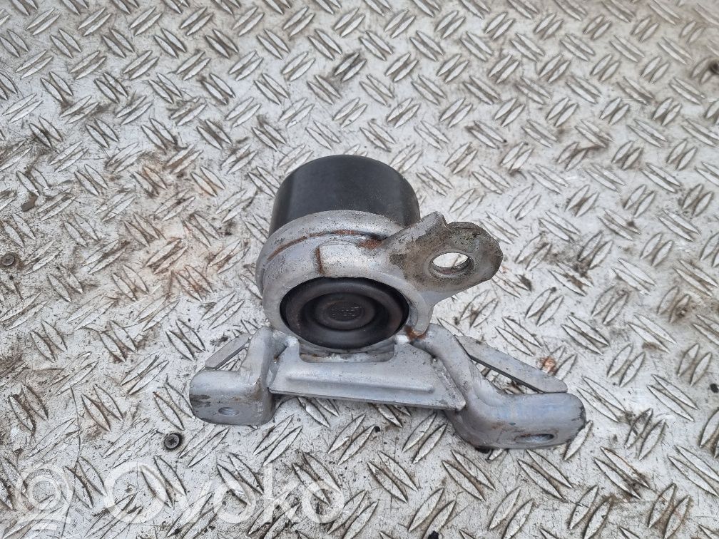 Land Rover Range Rover Evoque L538 Engine mount bracket 