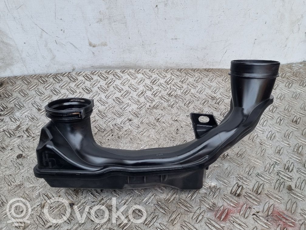 Volvo V40 Air intake duct part 