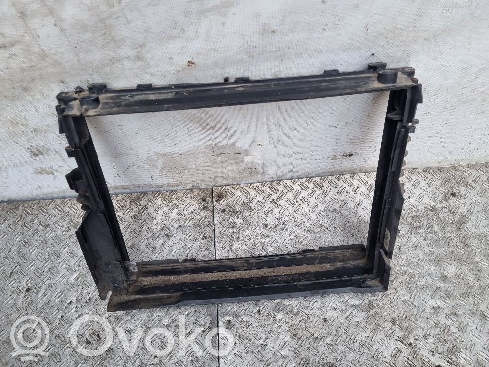 BMW 7 E65 E66 Radiator trim 