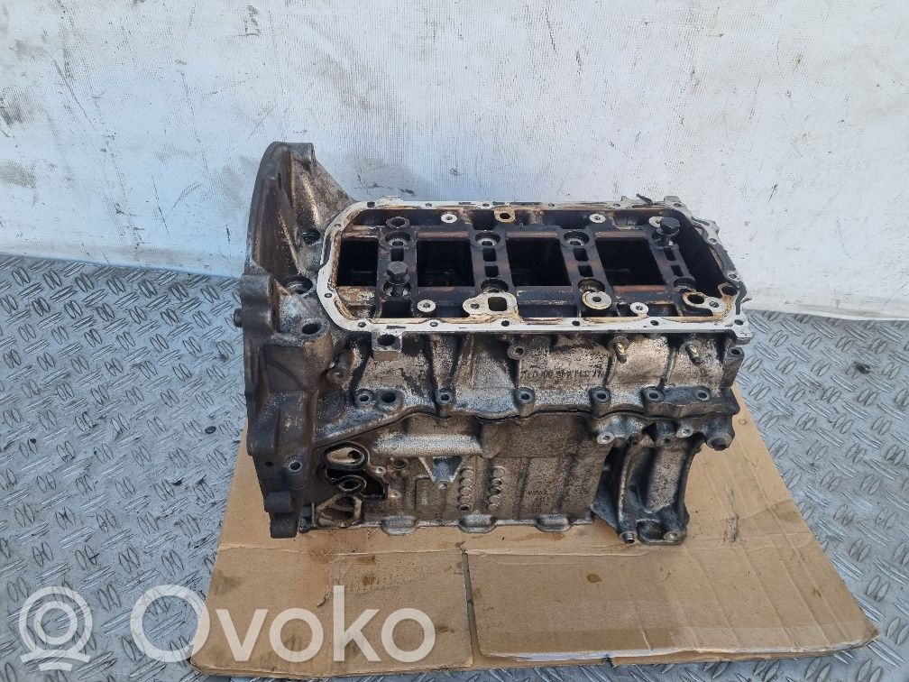 Mini One - Cooper Coupe R56 Engine block 
