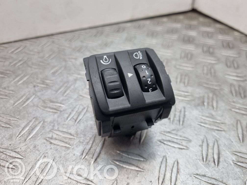 Renault Scenic III -  Grand scenic III Headlight level height control switch 