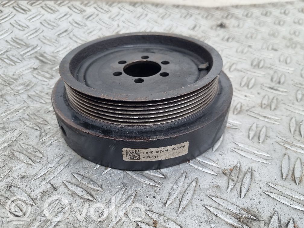 BMW 3 E90 E91 Crankshaft pulley 