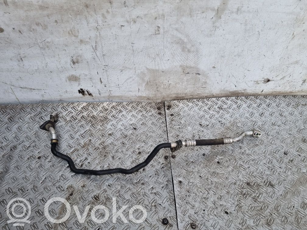 Volkswagen Touareg I Manguera/tubo del aire acondicionado (A/C) 