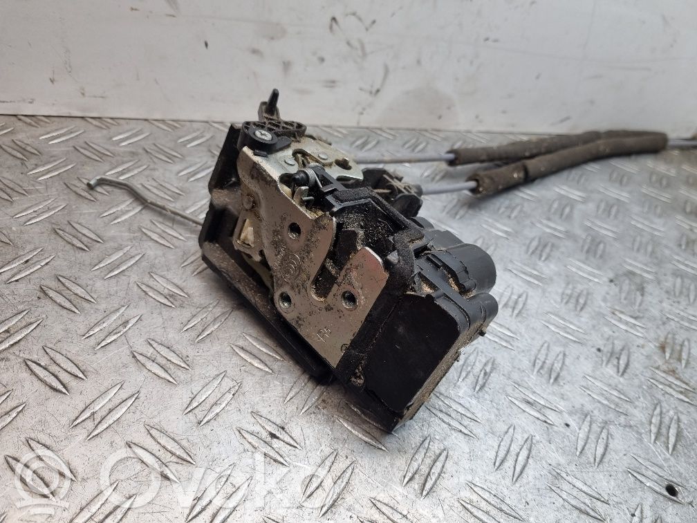 Chevrolet Epica Aizmugurē slēdzene 
