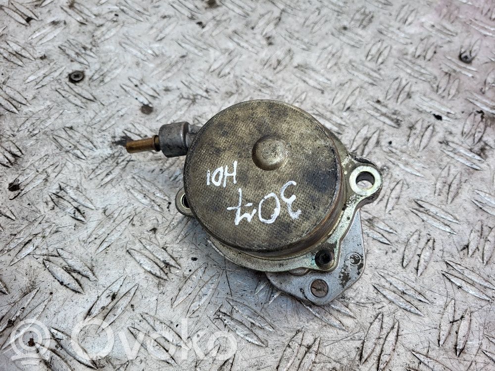 Peugeot 307 Vacuum pump 