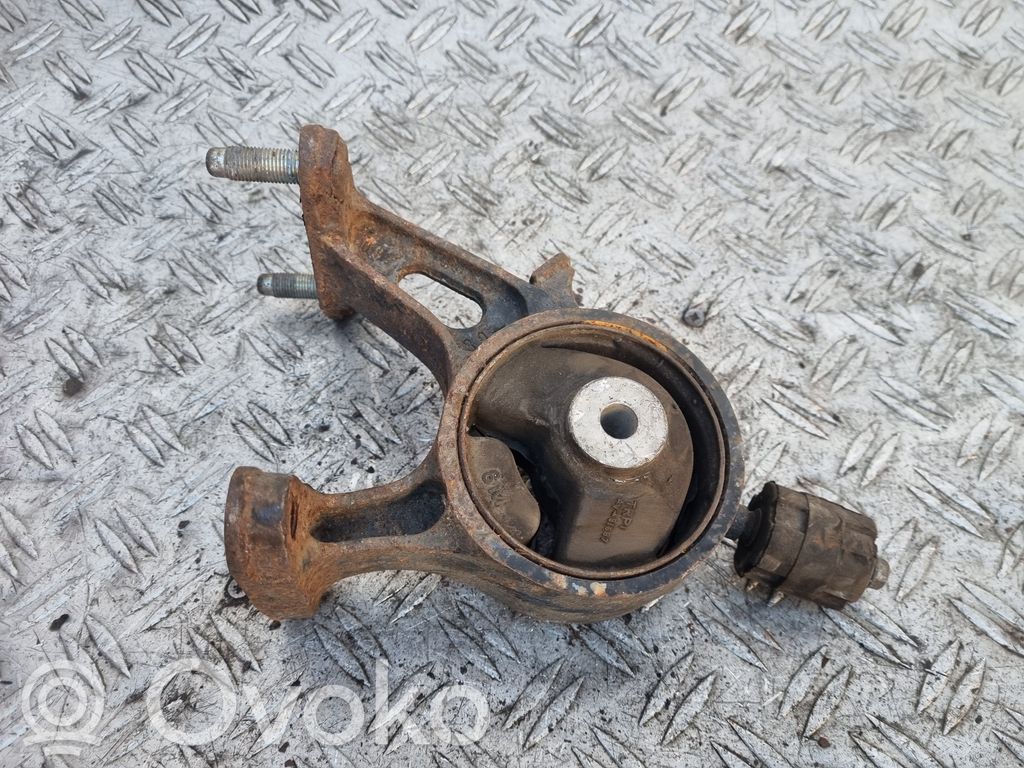 Toyota Avensis T270 Engine mount bracket 