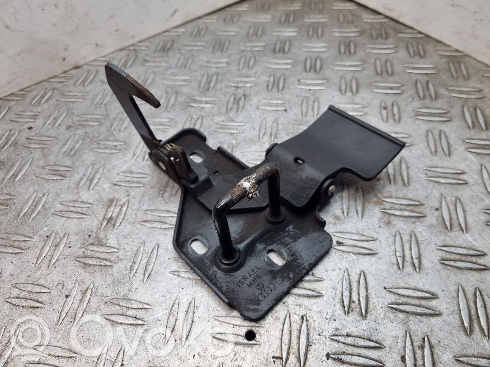 Audi Q7 4L Engine bonnet/hood lock/latch loop/hook 