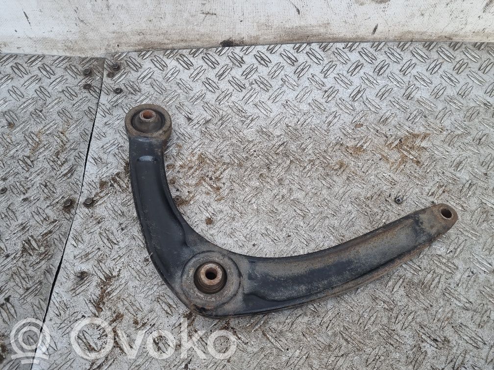 Citroen C4 I Picasso Front lower control arm/wishbone 