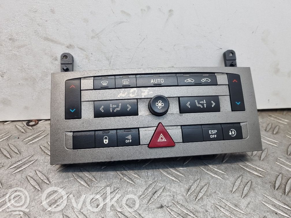 Peugeot 407 Climate control unit 