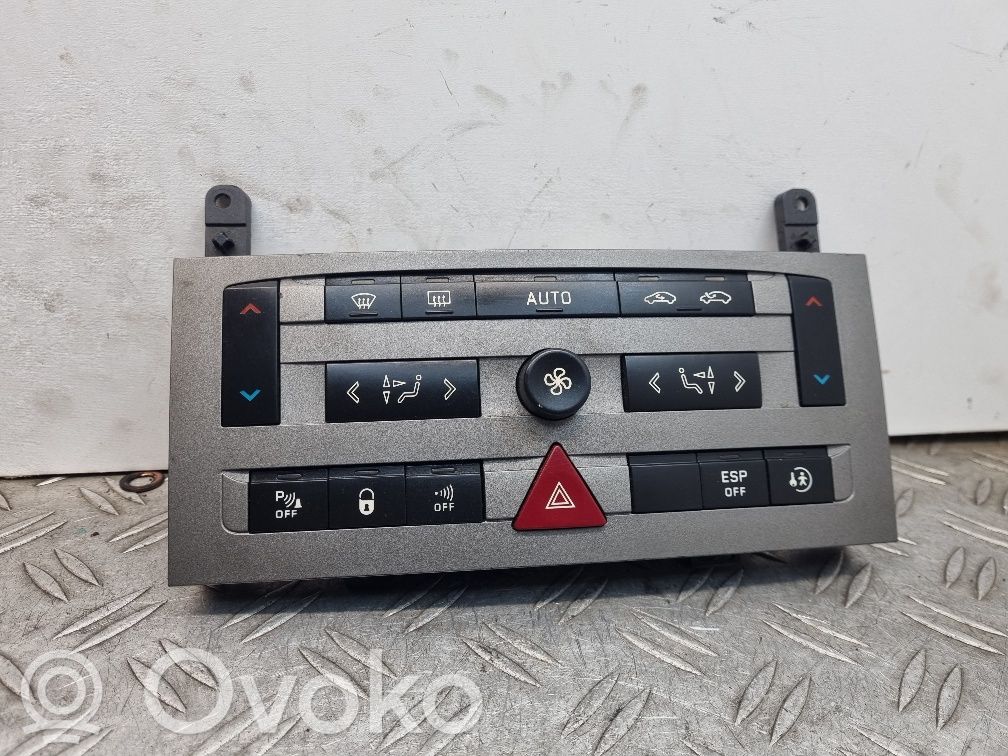 Peugeot 407 Climate control unit 