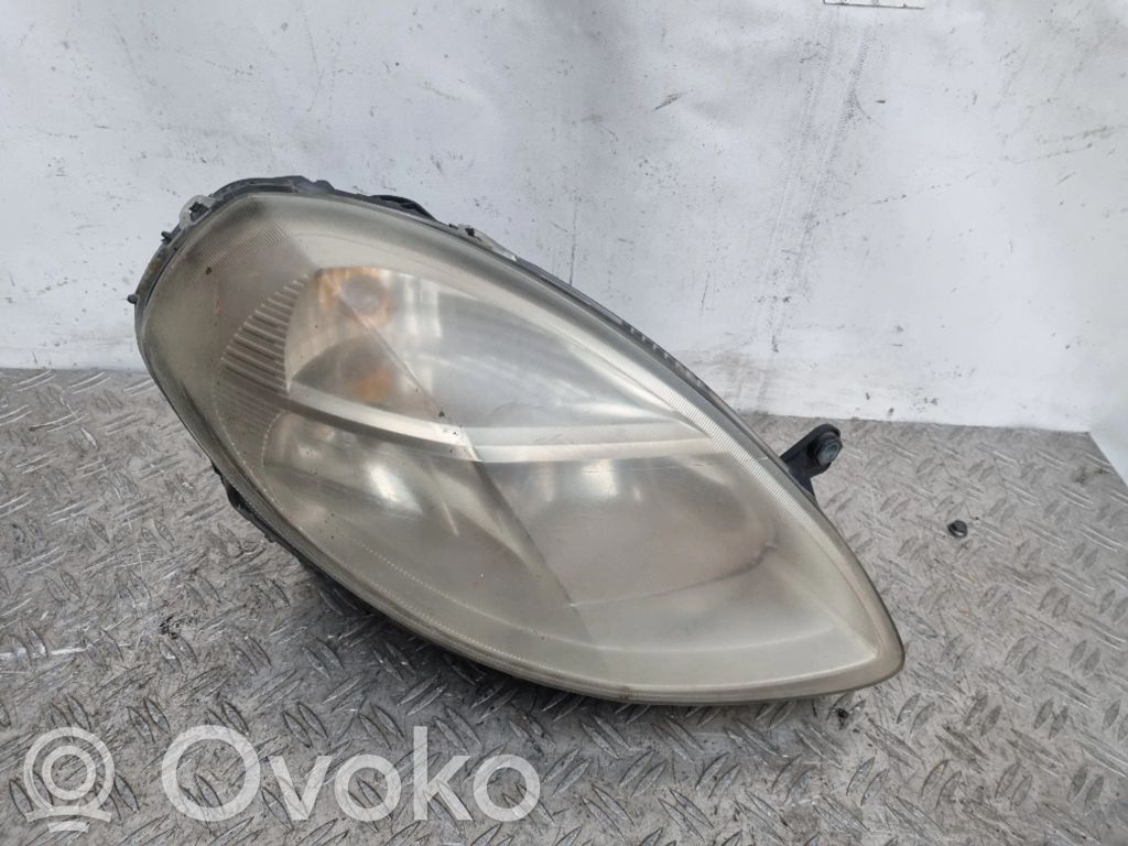 Lancia Ypsilon Headlight/headlamp 