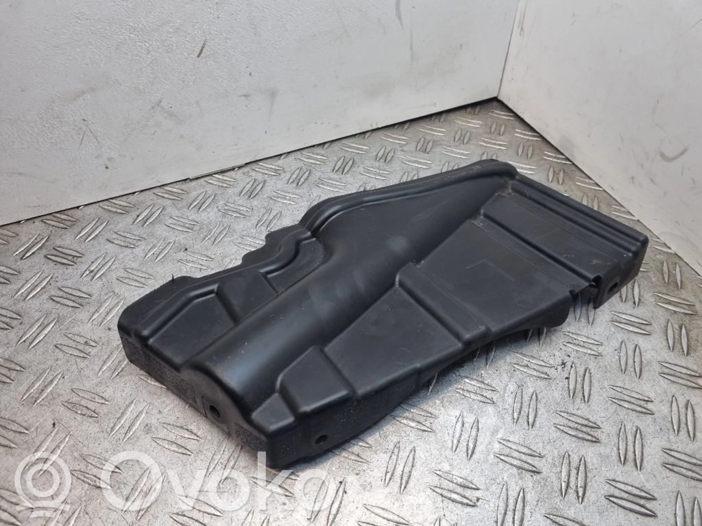 Hyundai i30 Front underbody cover/under tray 