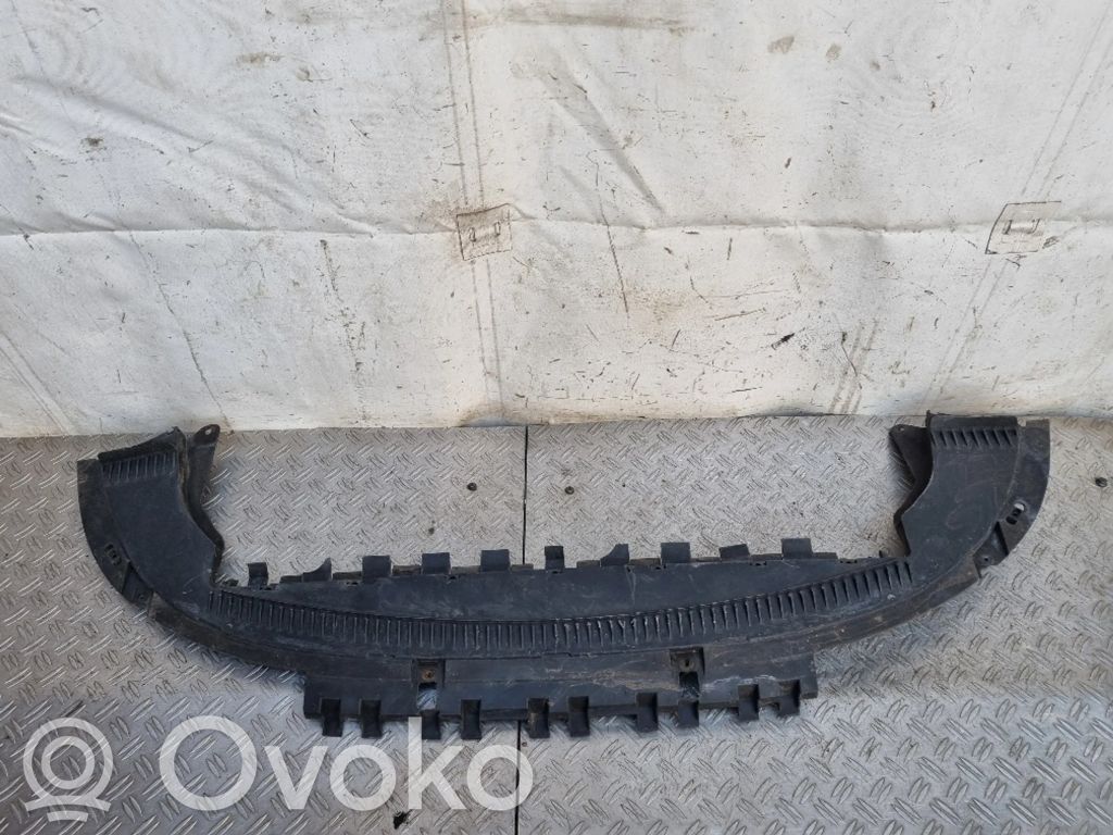 Volvo V50 Bamperio dugno apsauga 