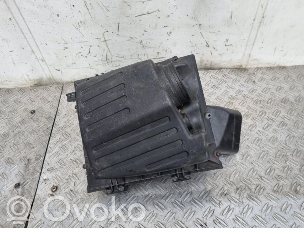 Opel Insignia A Air filter box 