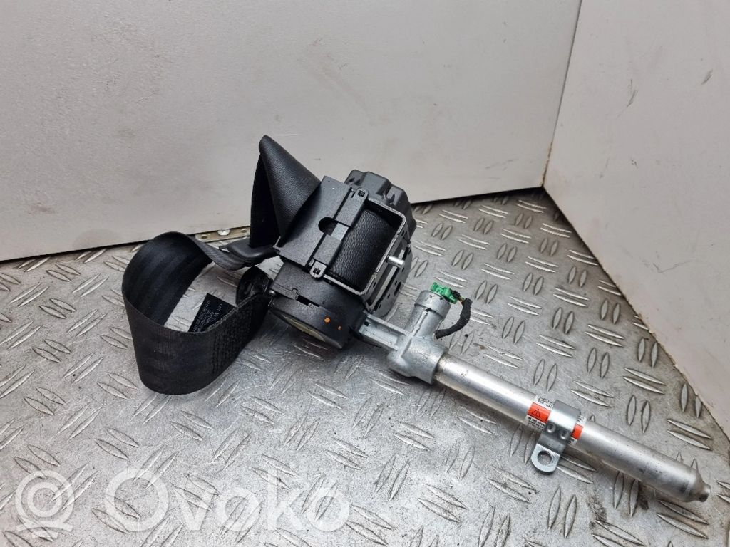 Volvo C70 Cinturón trasero 