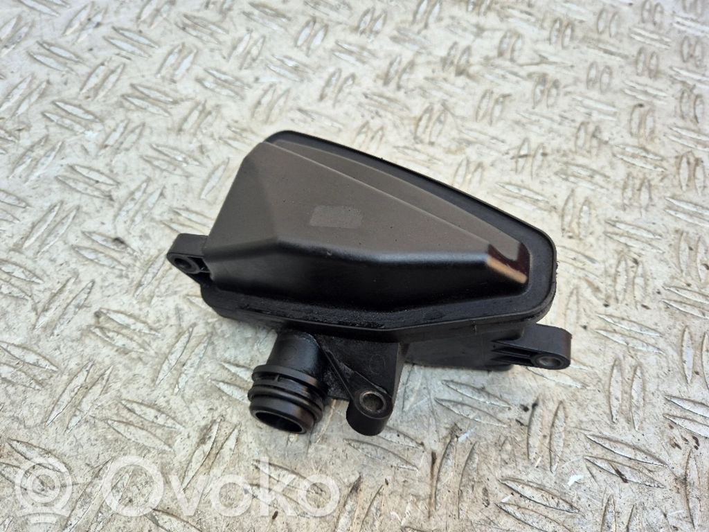 Mercedes-Benz S W221 Intake resonator 