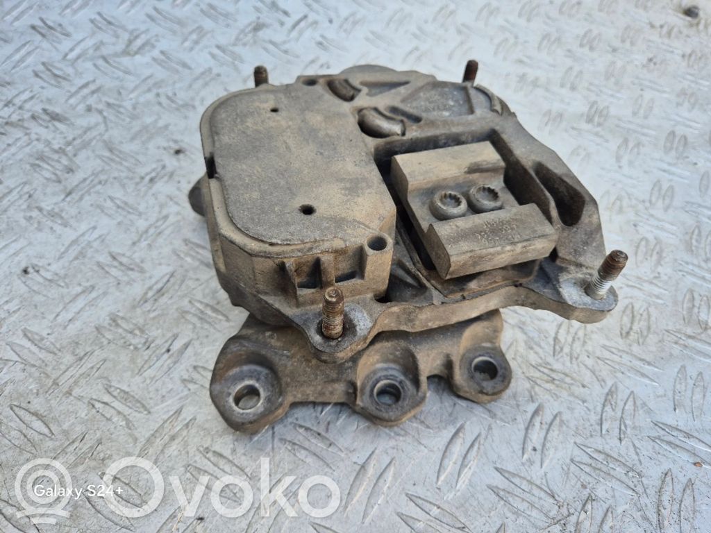 Audi A6 C7 Gearbox mount 